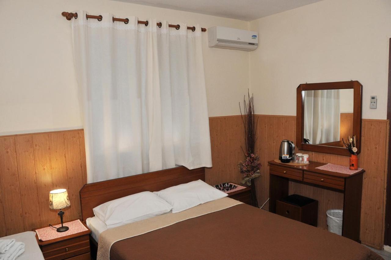 Guesthouse Bloutsos Rooms Καστράκι Εξωτερικό φωτογραφία