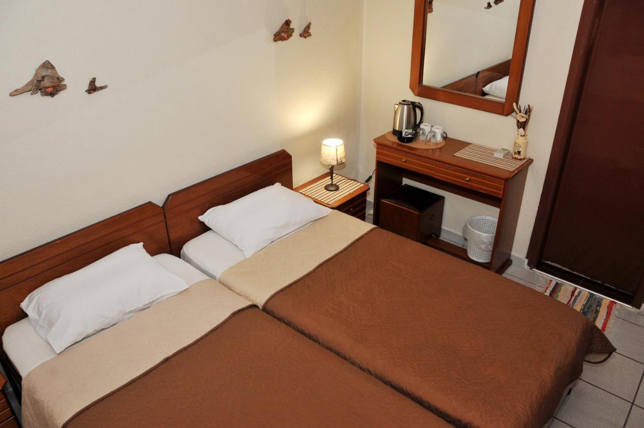 Guesthouse Bloutsos Rooms Καστράκι Εξωτερικό φωτογραφία