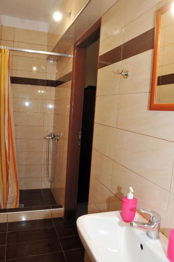 Guesthouse Bloutsos Rooms Καστράκι Εξωτερικό φωτογραφία